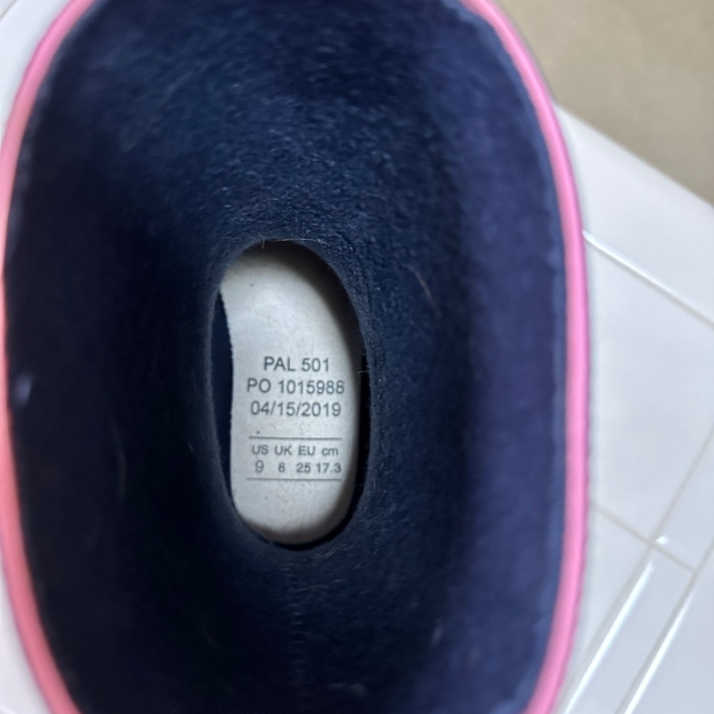 Hatley Pink Rainbow Rainboots - Size 9 - Picture 2 of 8